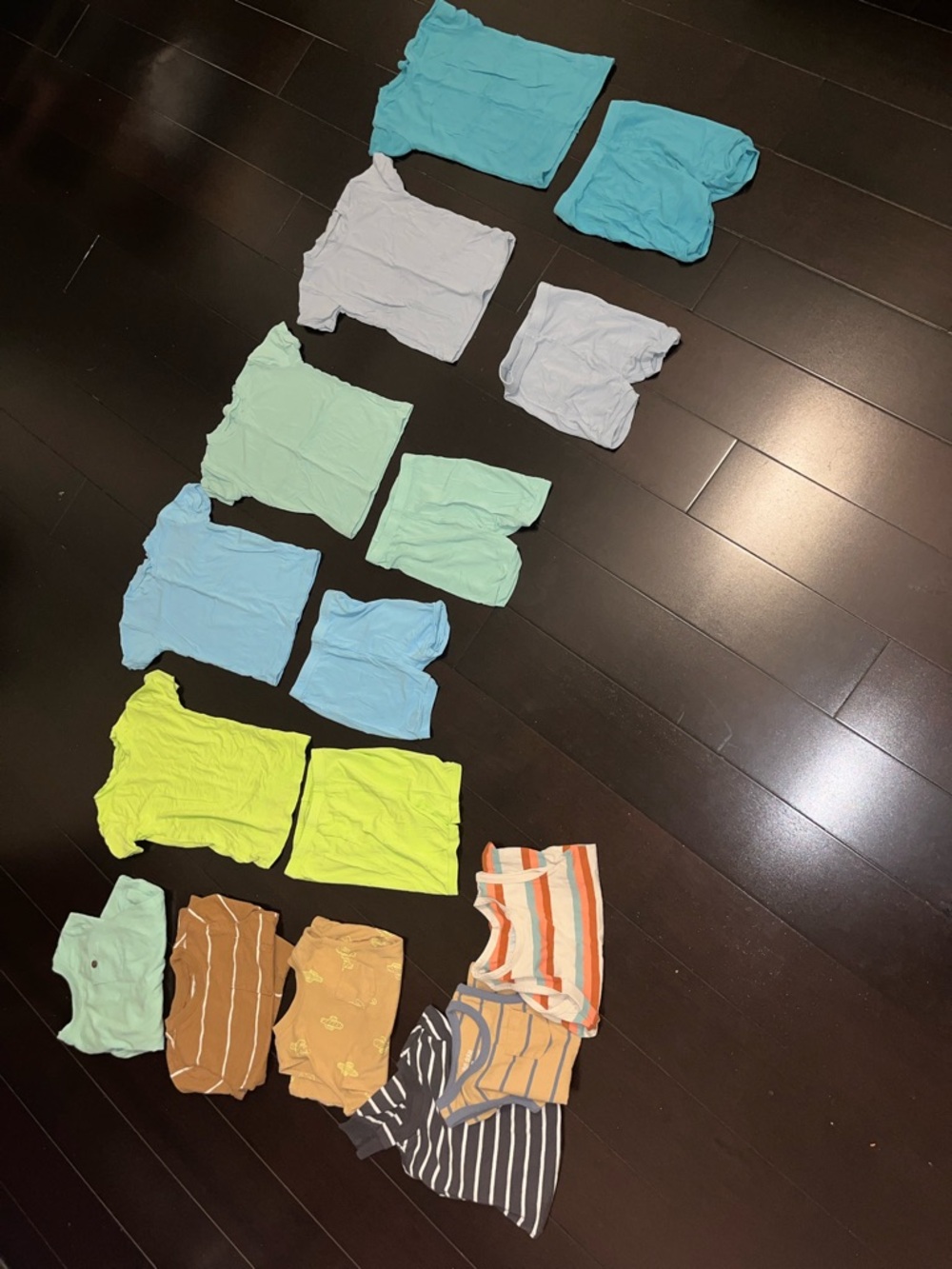 2-3T bundle - Picture 2 of 5